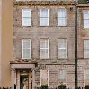 Heeton Concept Queen Street Эдинбург