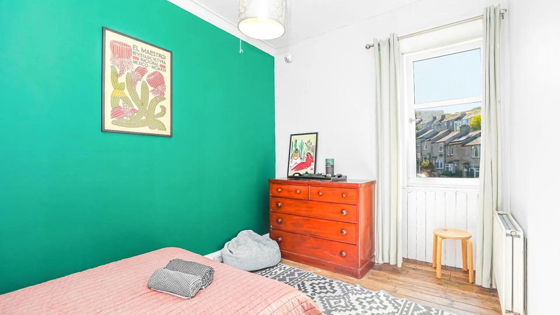3Bed Traditional Edinburgh Apt Apartment